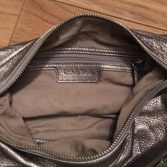 Calvin Klein purse - Picture 7 of 7